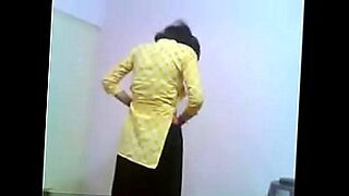 shy-desi-girlfriend