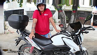 bokep-di-atas-motor