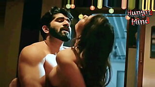 mom-mistake-son-fucking-hindi