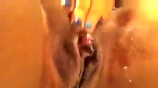 hot 2dick girl fuck squirt hard in the mouth xxx