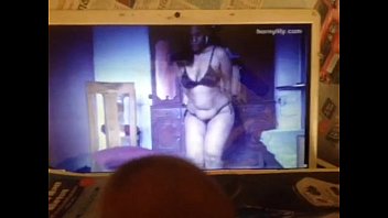 girl secretly masturbating watching porn