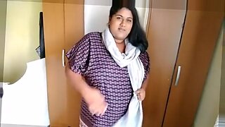 indian aunty big tight booty fuck