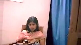 bengali desi girl sraboni shy to show boobs pussy3