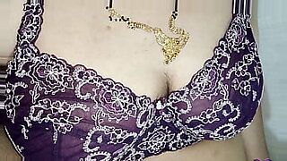 sophia-and-sari-indiana-porn