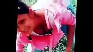 tamil-girl-blouse-open-boy