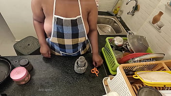 mom cooking son force her pussy in the kitchen