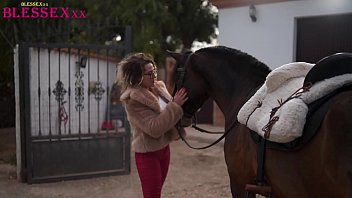 horse sex mp 4