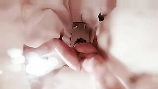 lesbians-squirting-on-masturbating-to-cum