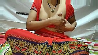 dasi indian saree bhabi sxsi bountiful saree