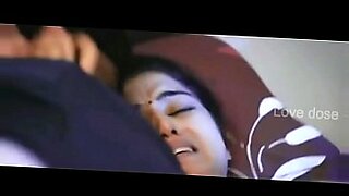 sexy gelfriend and step sister cuti threesome sex in the bed room