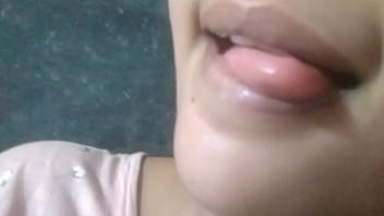 alex big pussy lips