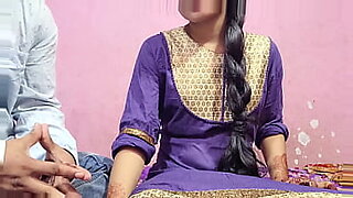 aunty and mm fucking boydownload video karnataka aunty sex in saree