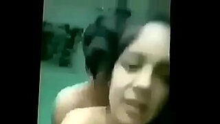 frustrated-cousin-takes-cock-when-mum-is-away