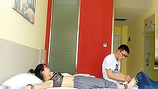 masturbation on bathtube