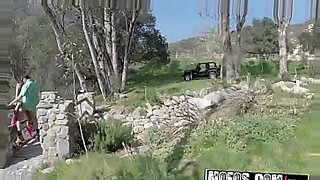 sapeca-sittng-hard-on-cock-in-erotic-porn-sex