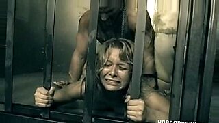 gangbang-bdsm-dildo
