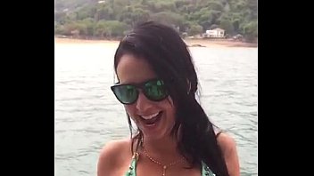 sunny leone nude in lake