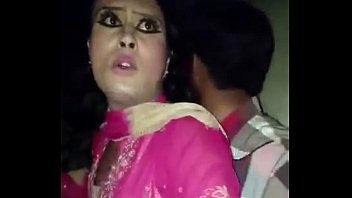 sunny leoni teasing in red saree hottest full video in hindi