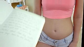 lesbian-cum-puke