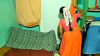 telugu-house-wife-with-old-boy-friend