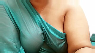 indian-aunty-affair-with