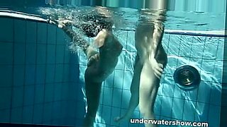 topless in swimming pool