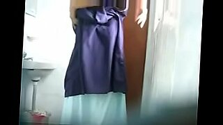 indian mature midel age couple hidden cam