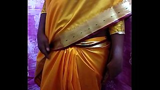 bangla desi bhabi rima take a risk to showing devar video