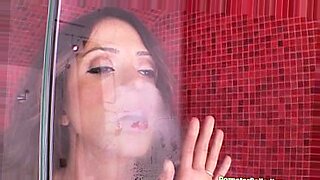 hot sex video milf darryl hanah smoking bj