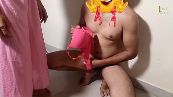 mummy aur unki saheli ko choda