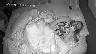 hiddencam-maid
