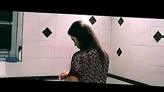 indian hot and handsom actress video