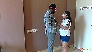 indian divar bhabhi riyal fat video in