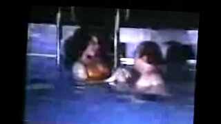 stepsisters-in-pool