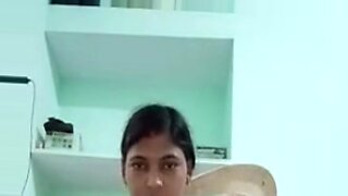 bangladeshi girl masturbating on webcam