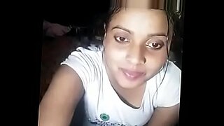 ghar me akeli maa sex video xxx