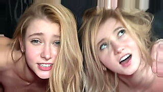 girls-wit-girl-sex