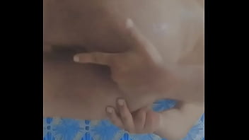 her pussy leaks his hot cumshot