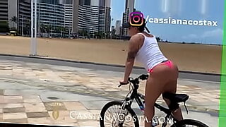 sexo en campo paisana con pollera anal