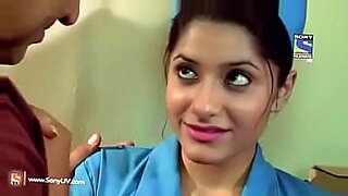 arab-lady-with-indian-driver-part-4